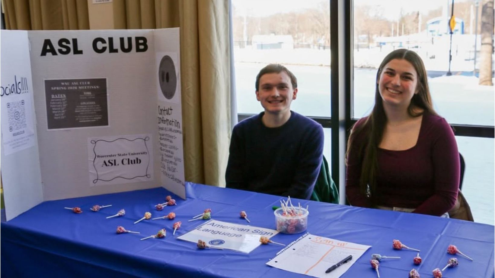 Club Highlight | American Sign Language Club