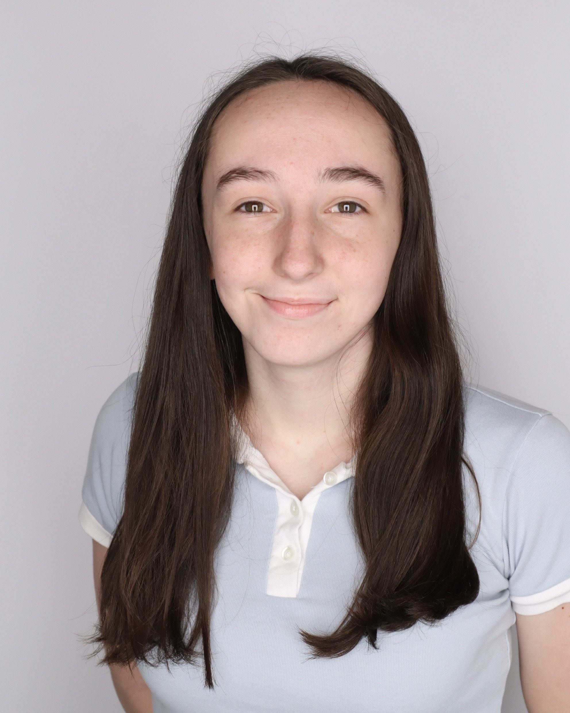 Head shot of Catherine Shine