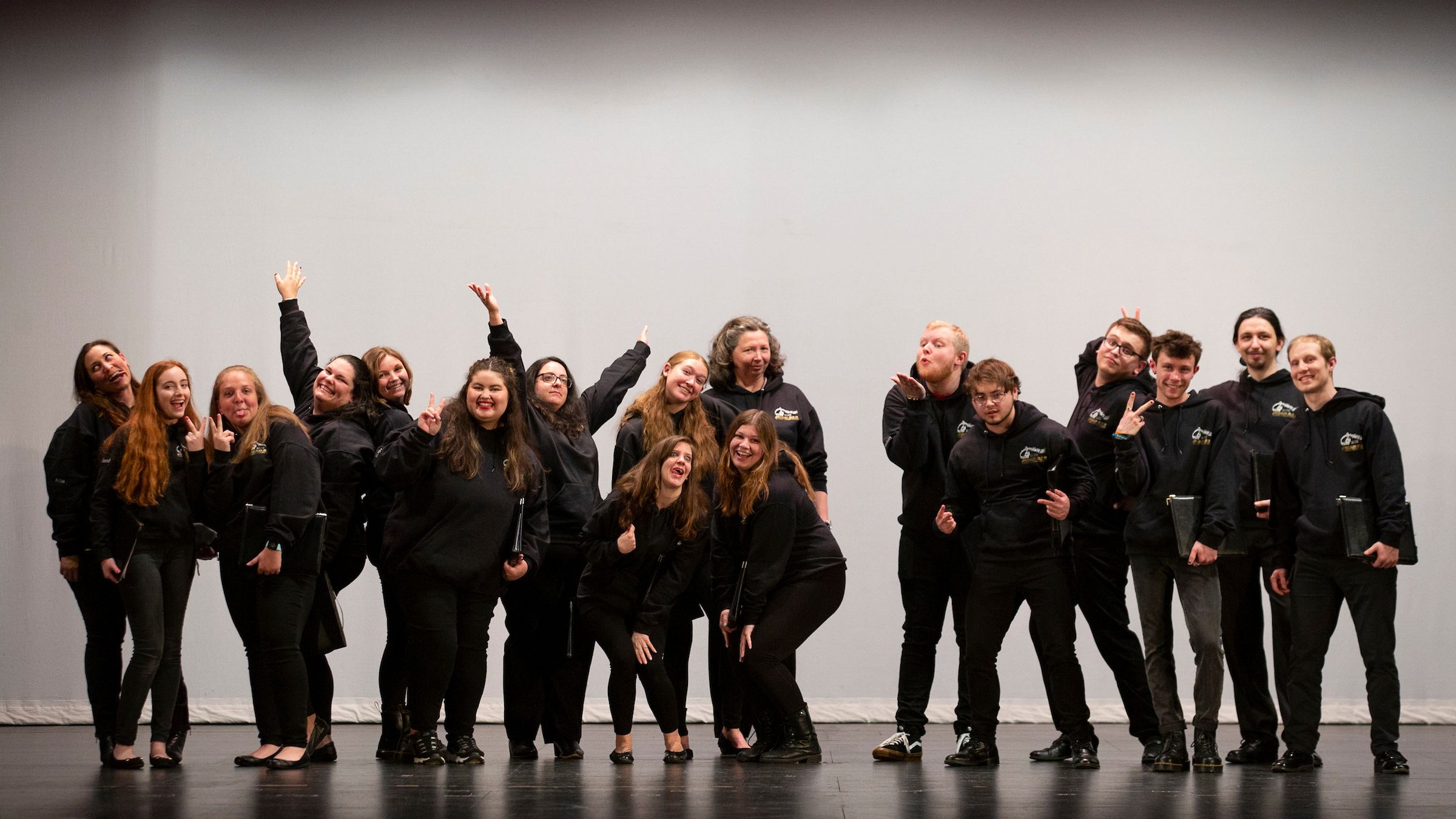 91�첥 chorale members return to in-person performance in Sullivan Auditorium during the Spring 2022 Semester