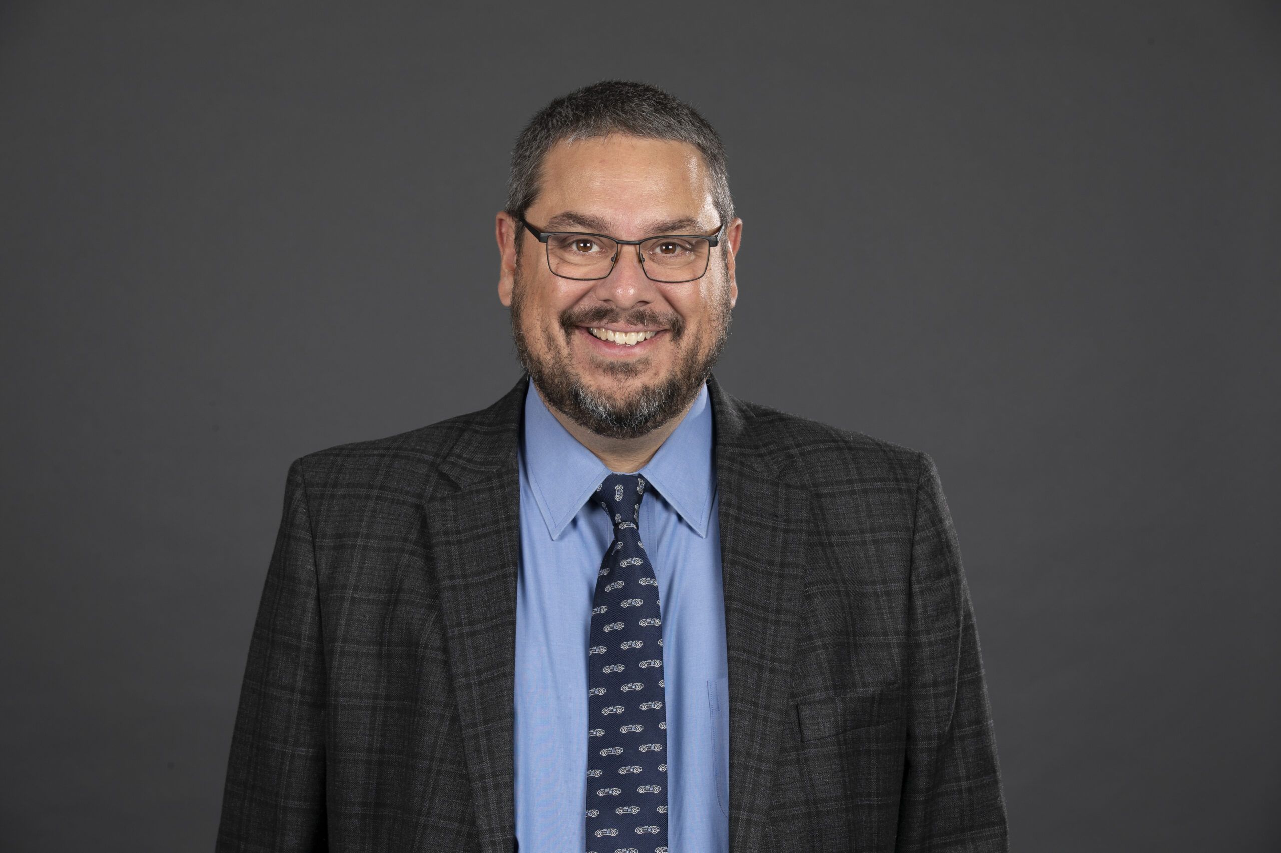 A man in a suit and tie.