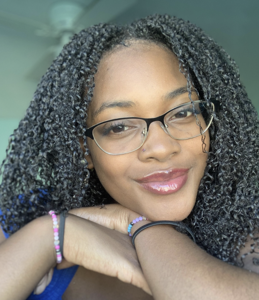Amari Greggs, Education